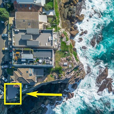 Upscale Cliffside Studio With Ocean Views North Bondi Sydney Bagian luar foto
